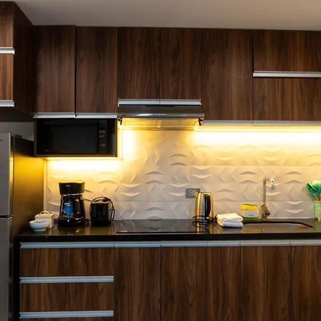Lama Vista Living 202